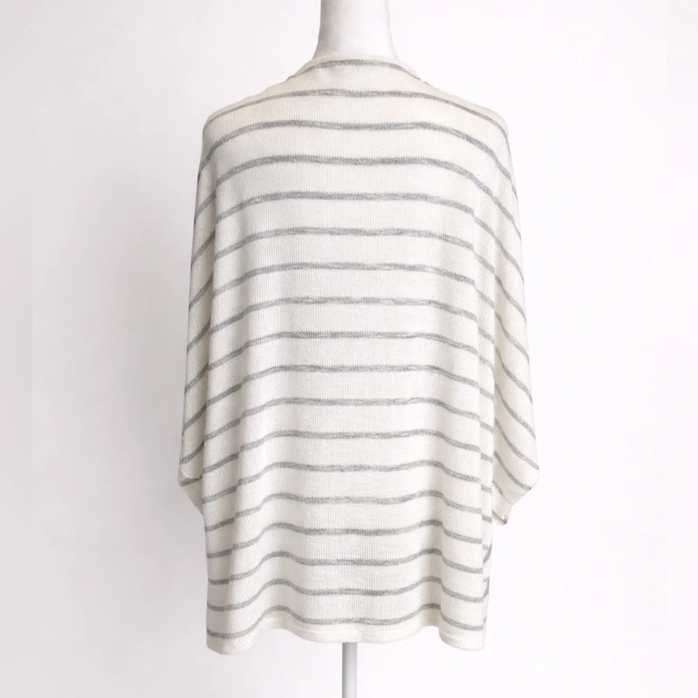 Le Lis Striped Kimono Cardigan Wrap Cream Gray Medium